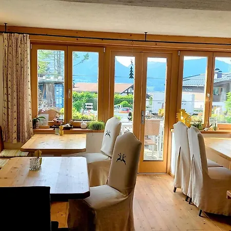 Almdorf 3*